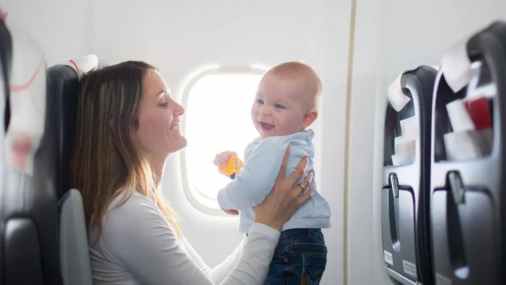 Les Indispensables pour Voyager avec Bébé : Préparez Votre Aventure en Toute Sérénité - Mini merveille