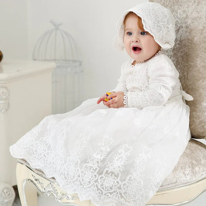 Robes de baptême et cérémonie pour bébé