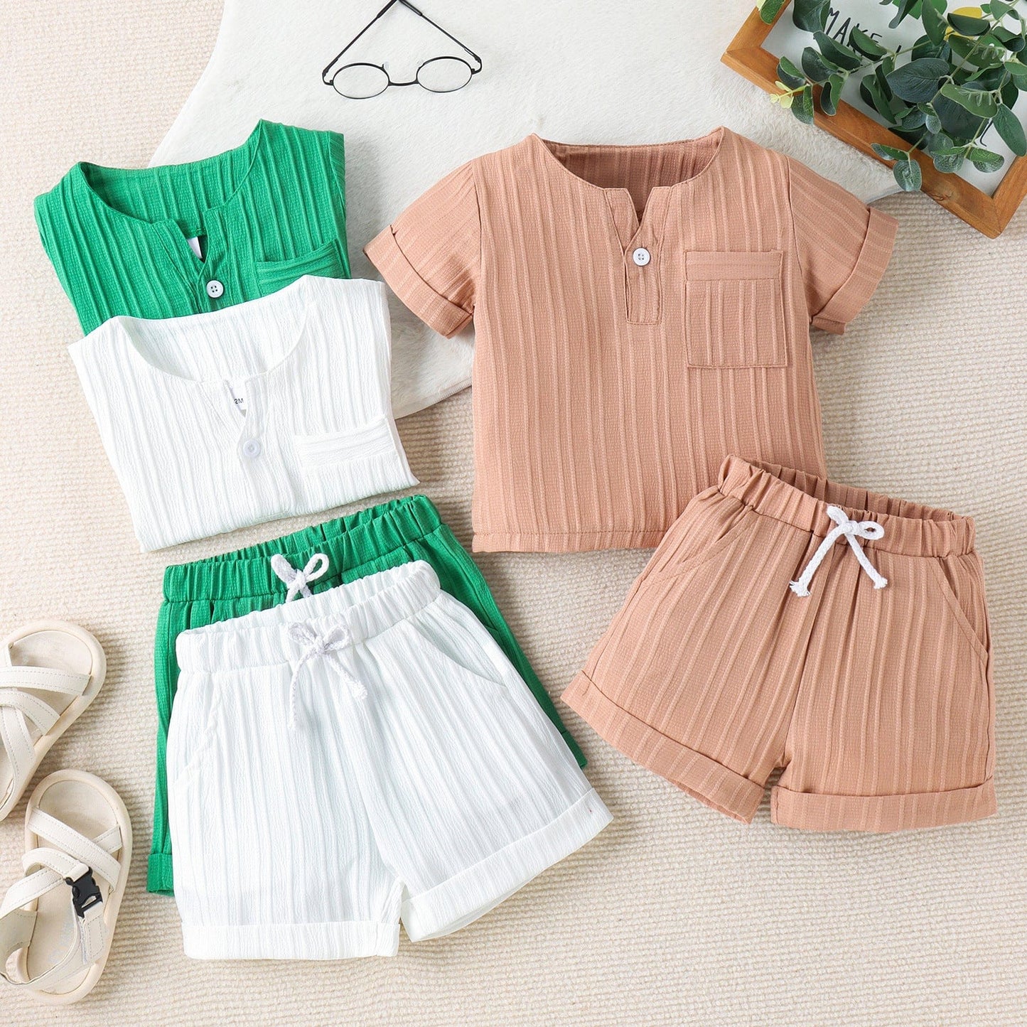 Solid Color And V-neck Short-sleeved Shorts Suit Two-piece Set Mini merveille