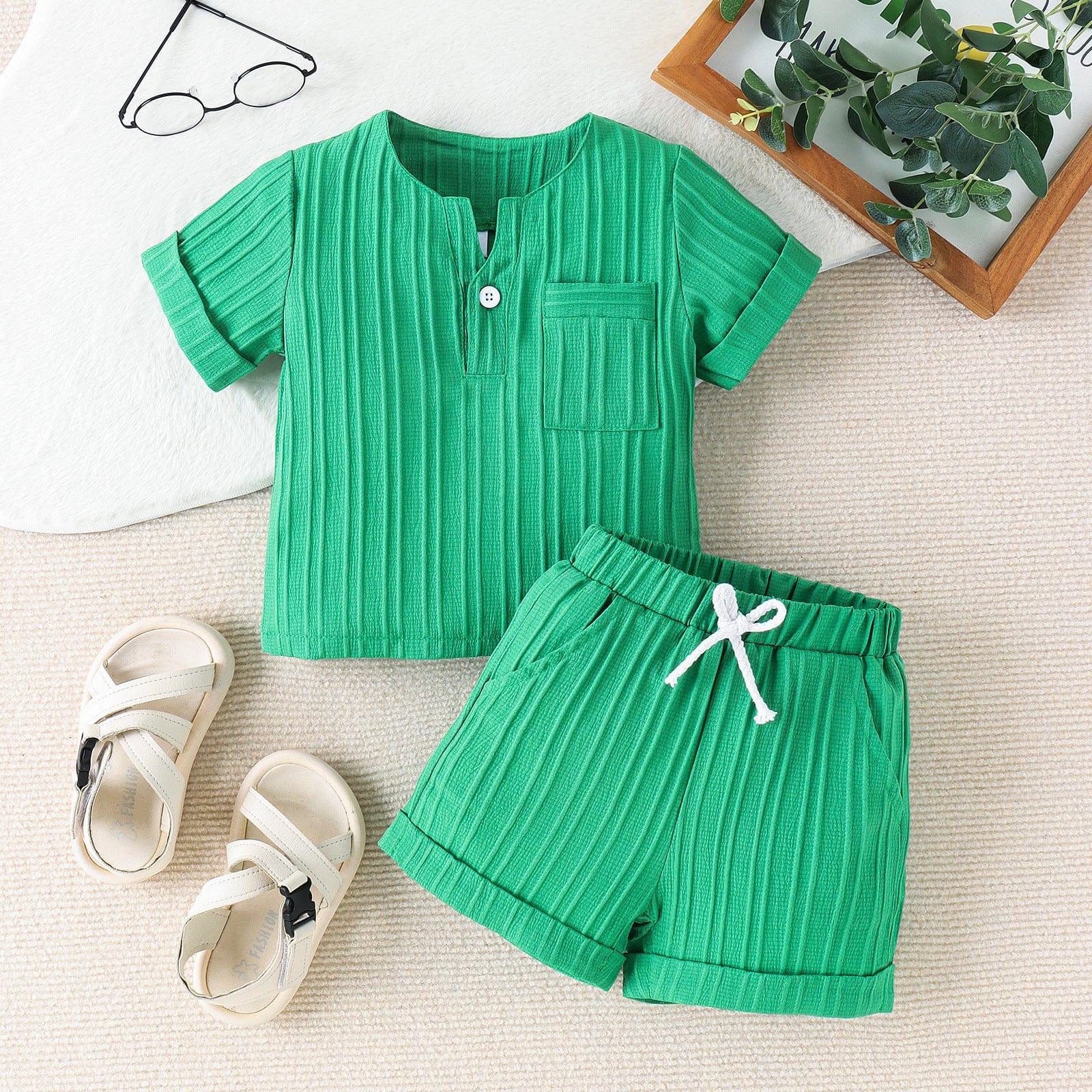 Solid Color And V-neck Short-sleeved Shorts Suit Two-piece Set Mini merveille